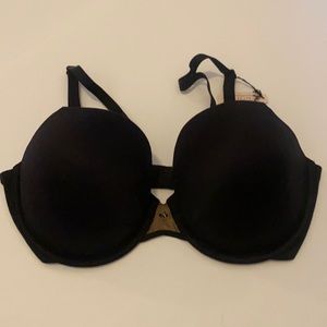 Victoria’s Secret Fabulous Demi size 34DD